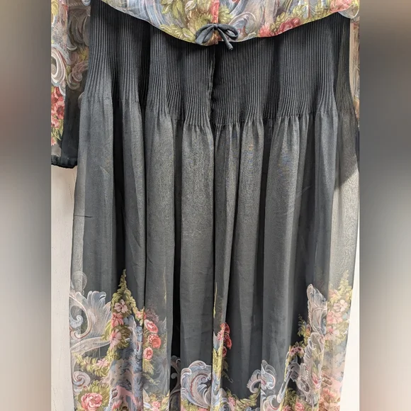 Vintage Floral Long Sleeve Chiffon Dress - Picture 8 of 13